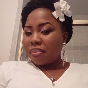 Meet your Posher, Fehintola